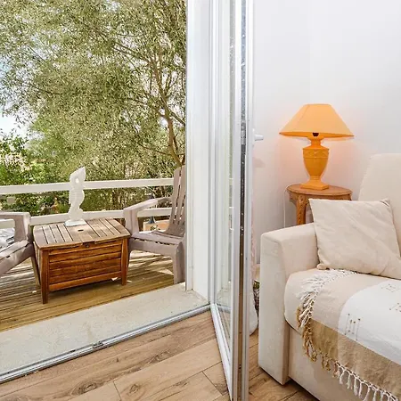 Awesome In Vecchio With Wifi And 2 Bedrooms * Porto-Vecchio (Corsica)